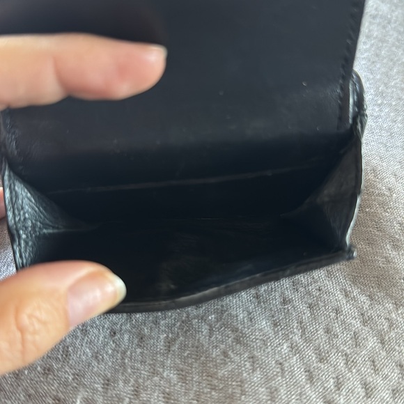 Authentic- YSL Cassandra Ultra Compact- Wallet -Tri fold - Picture 4 of 14